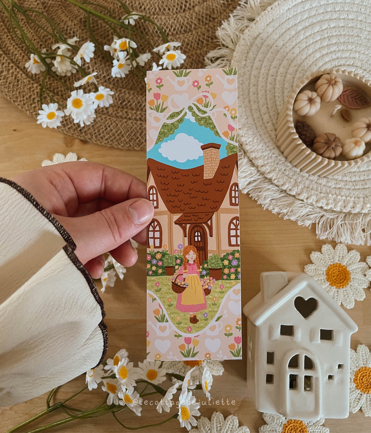 Marque-page "Cottage printanier"