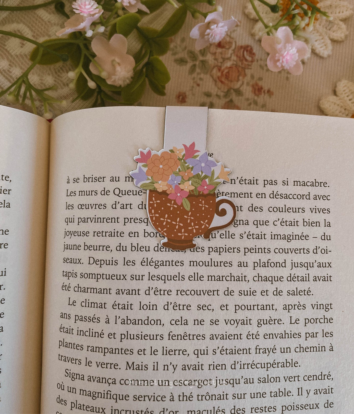 Marque-page magnétique "Spring tea time"