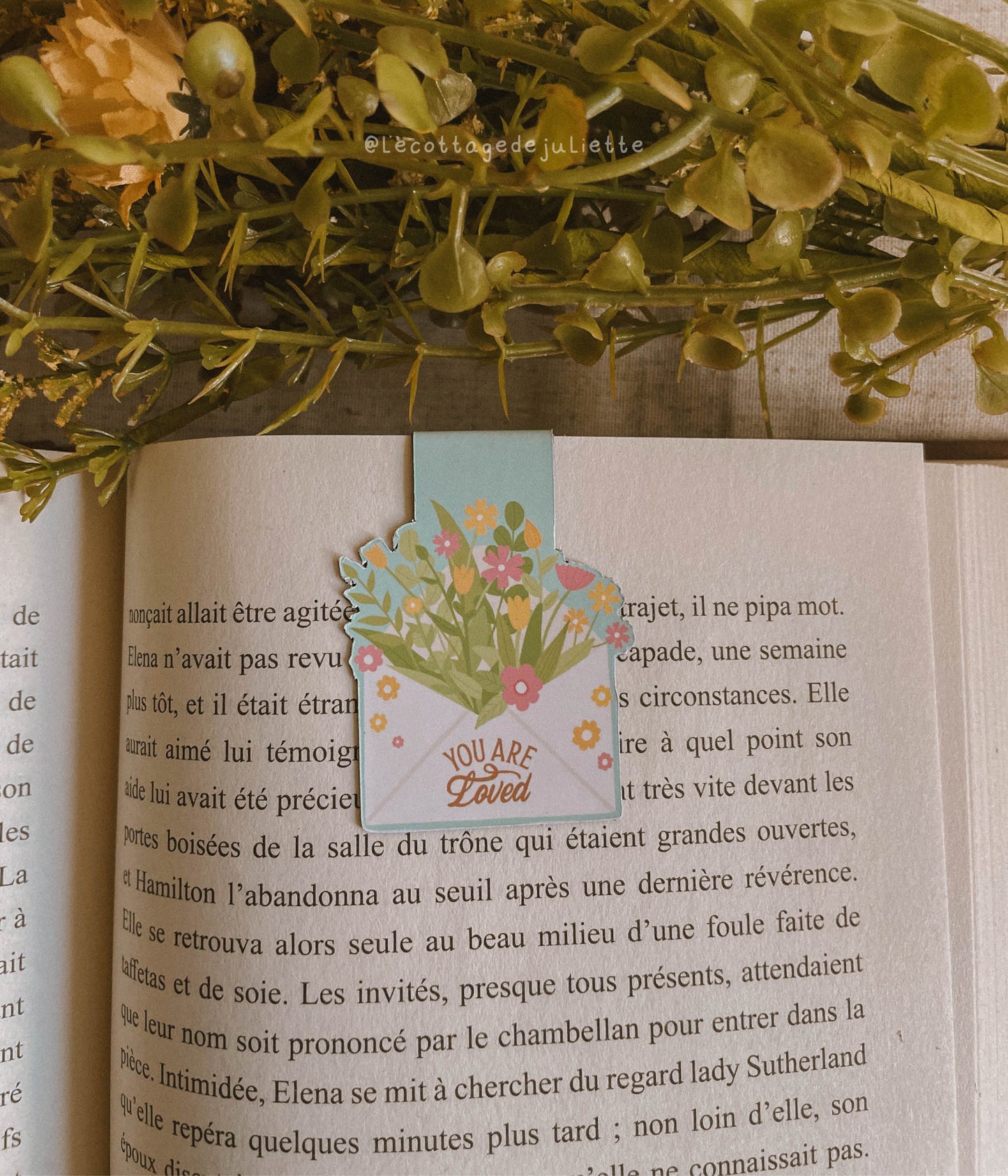 Marque-page magnétique "You are loved"